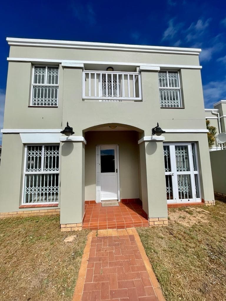 3 Bedroom Townhouse in Summerstrand