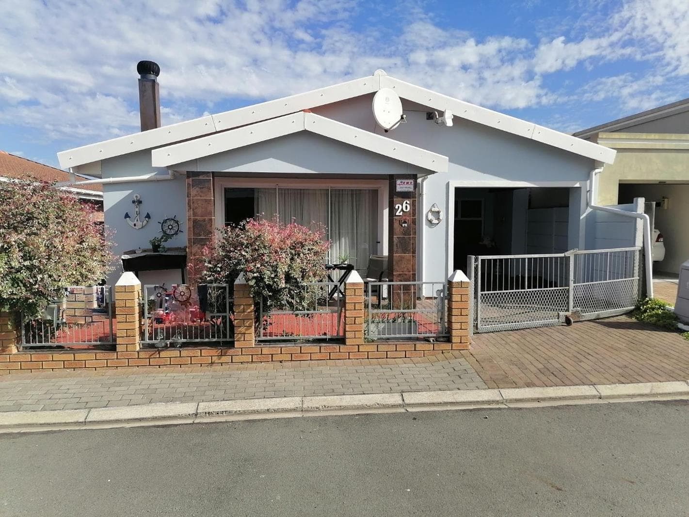 Property for sale in Pearly Beach
