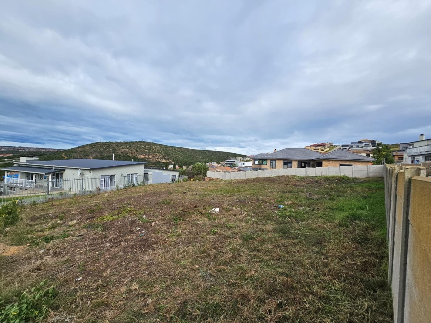 900 m² Land available in Island View