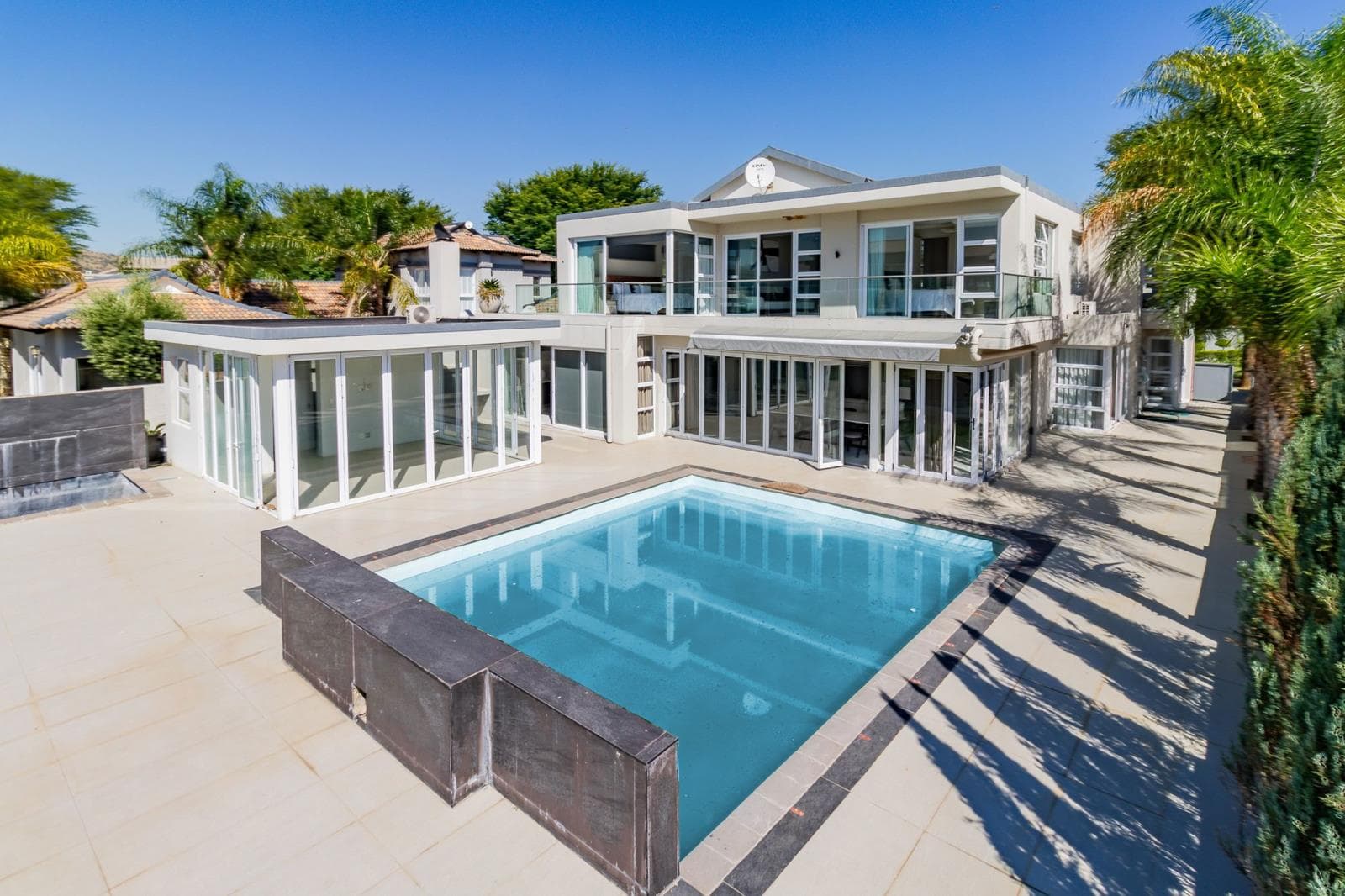 5 Bedroom House in The Islands Estate