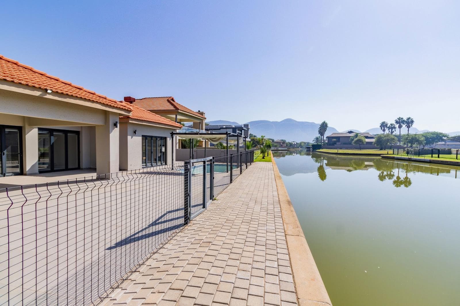 4 Bedroom House in The Islands Estate