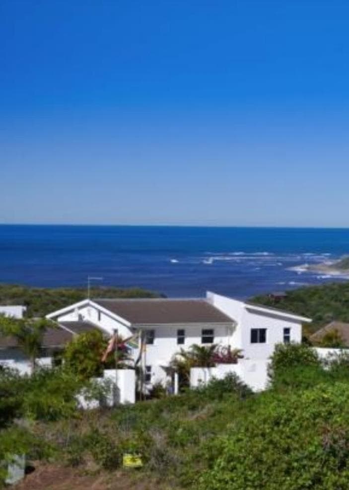 851 m² Land available in Cintsa East