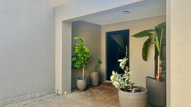 3 Bedroom House in Leloko