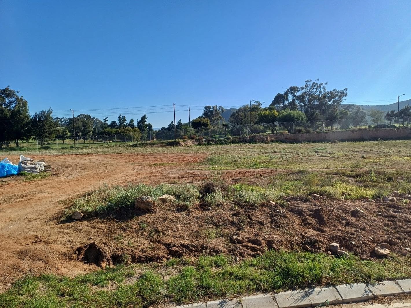 1 731 m² Land available in Montagu