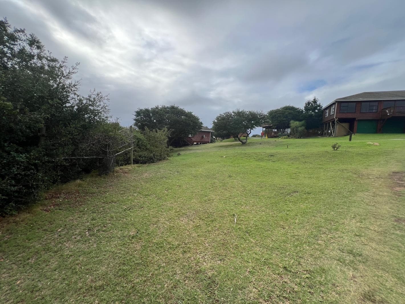 567 m² Land available in Thornhill