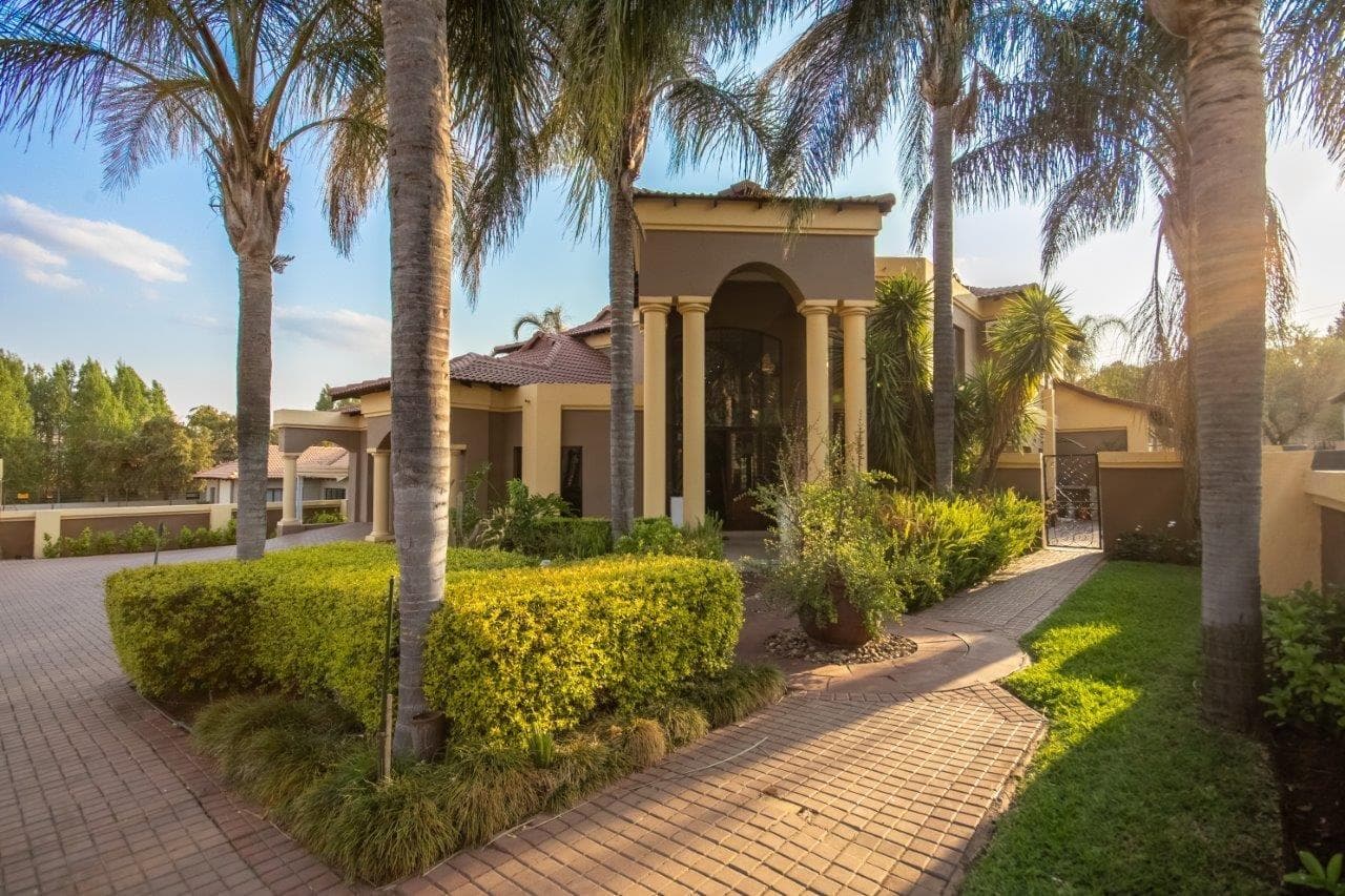 5 Bedroom House in Birdwood