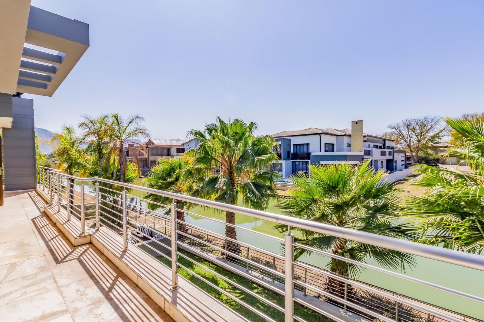 5 Bedroom House in The Islands Estate