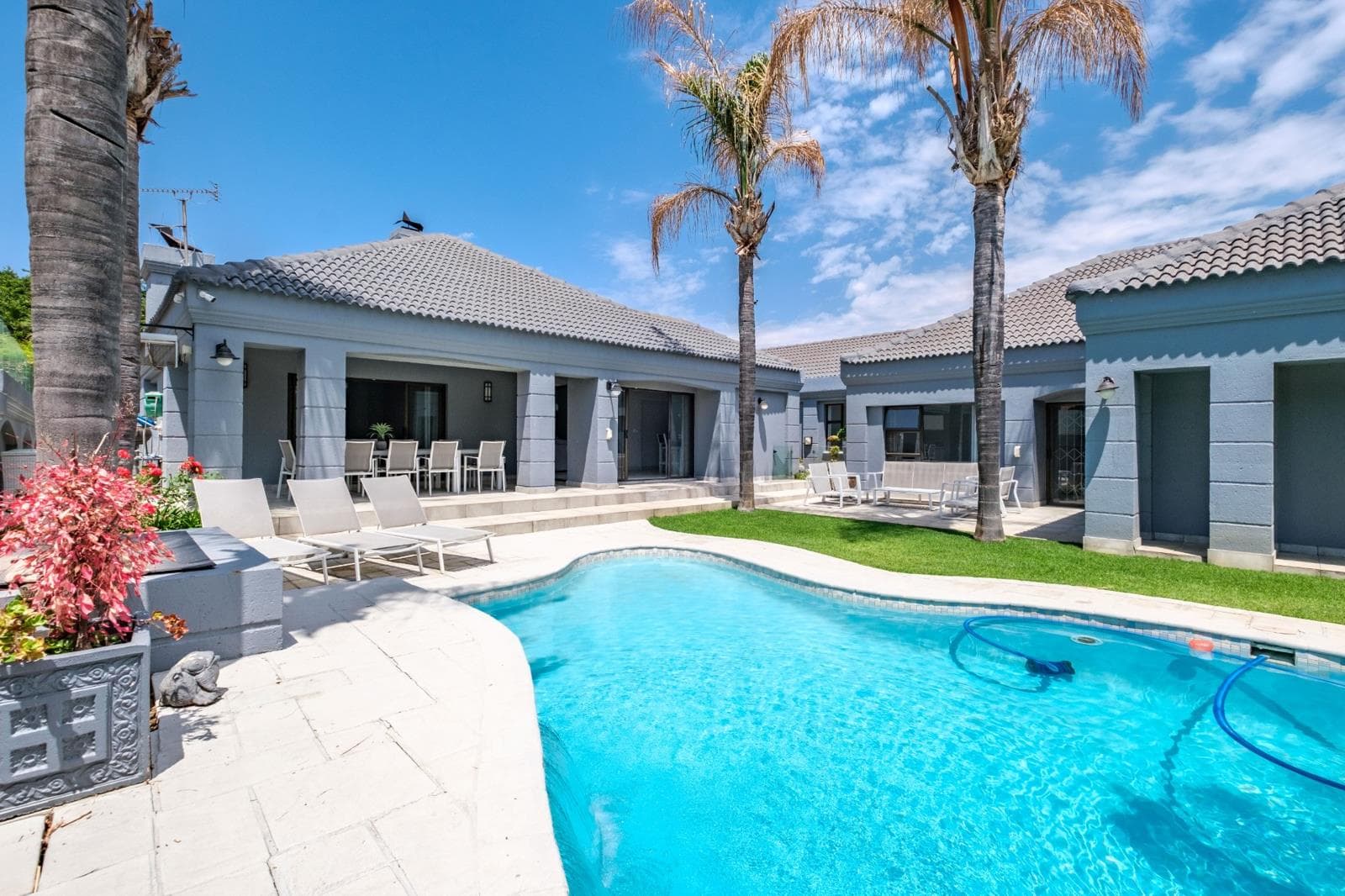 5 Bedroom House in Westlake Estate
