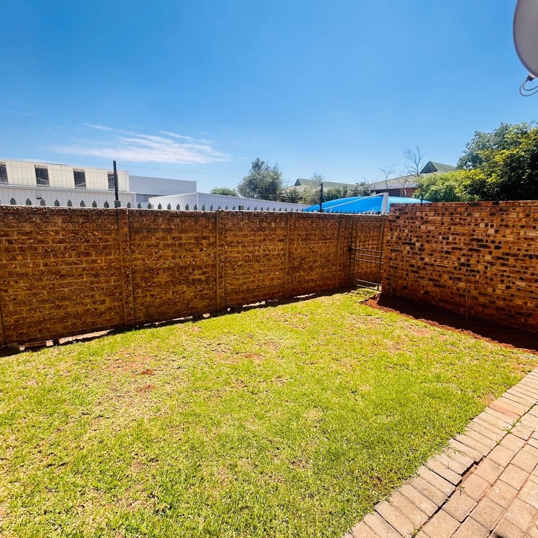 2 Bedroom Apartment in Halfway Gardens