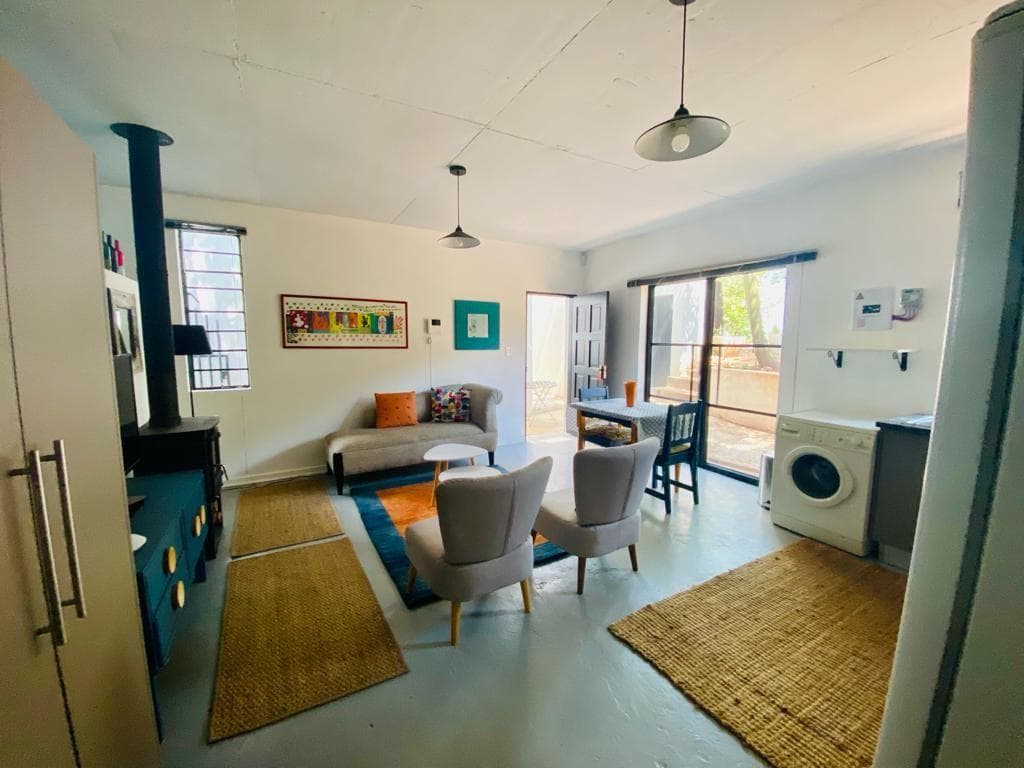 2 Bedroom Garden Cottage in Parkview