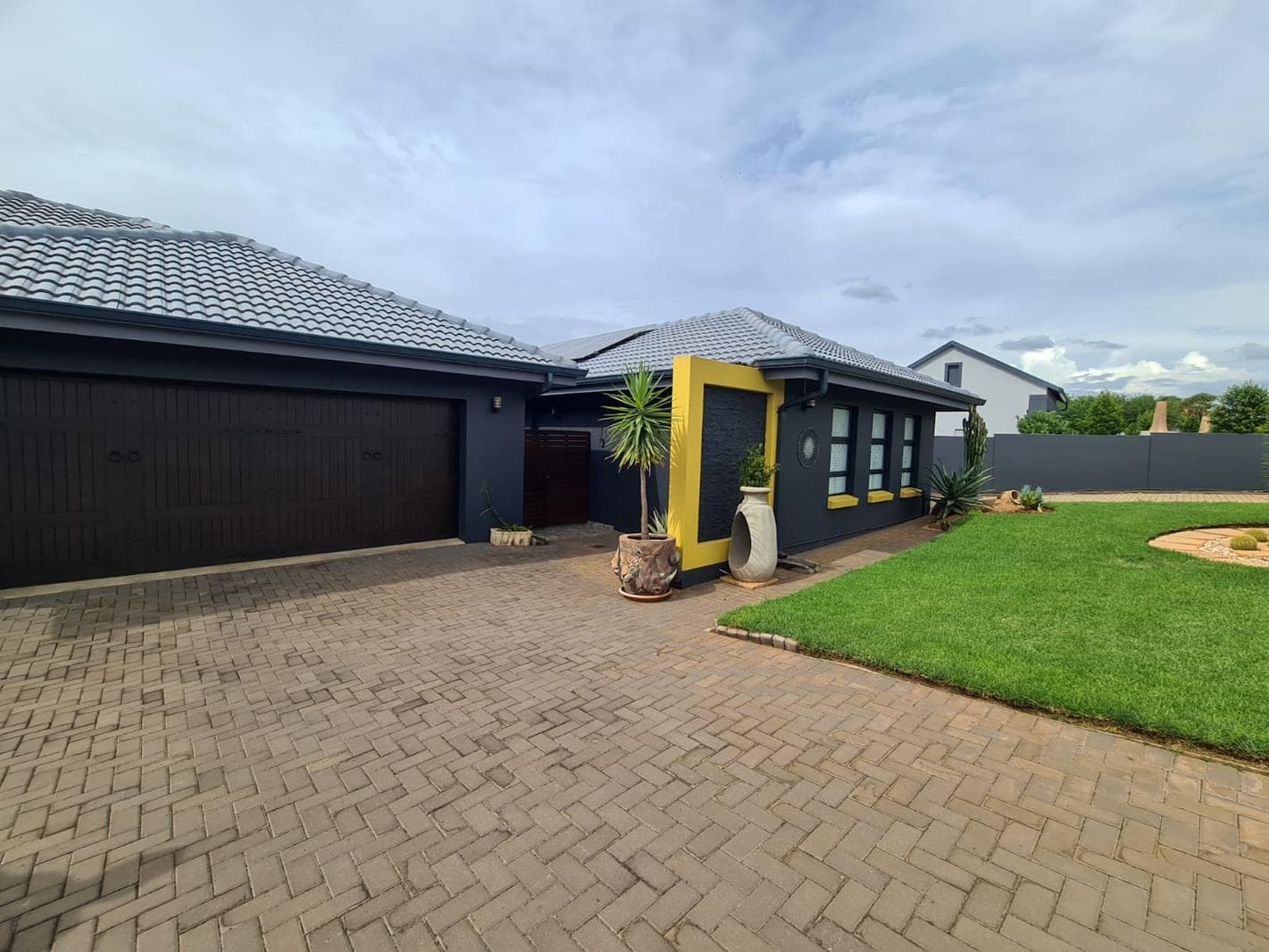 3 Bedroom House in Seasons Lifestyle Estate