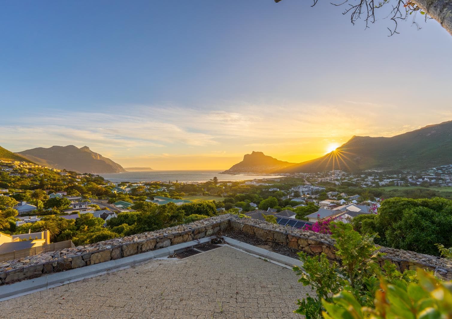 735 m² Land available in Scott Estate