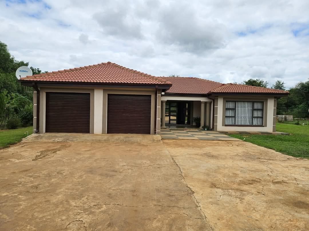 4 Bedroom House in Zeerust