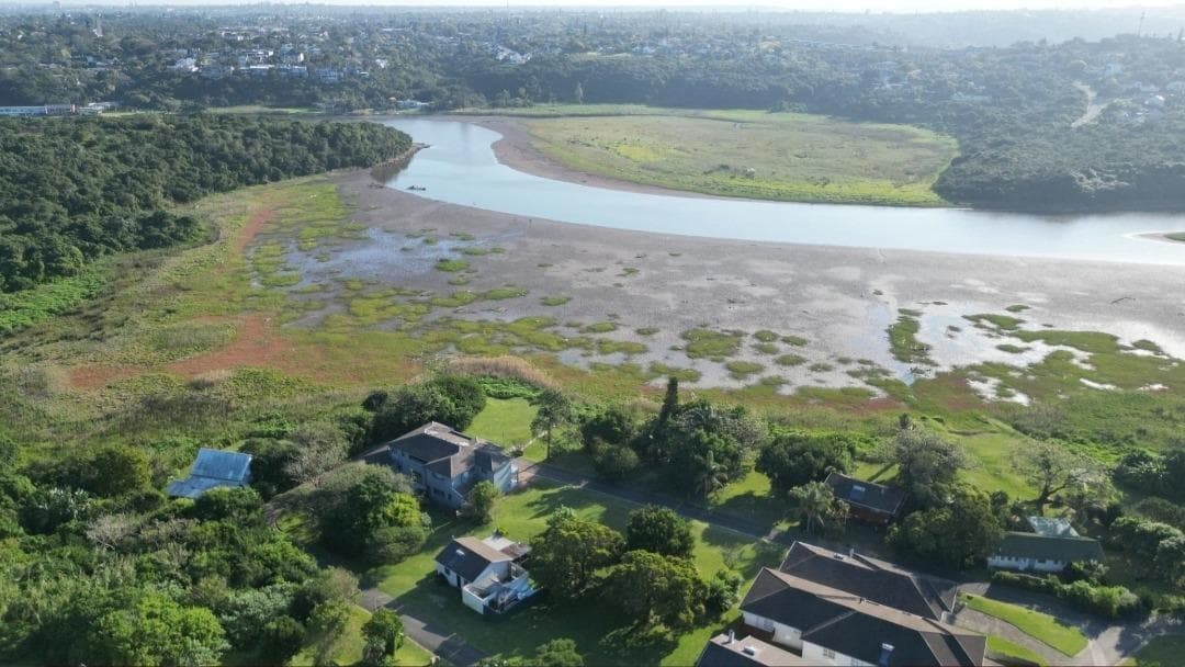 518 m² Land available in Beacon Bay