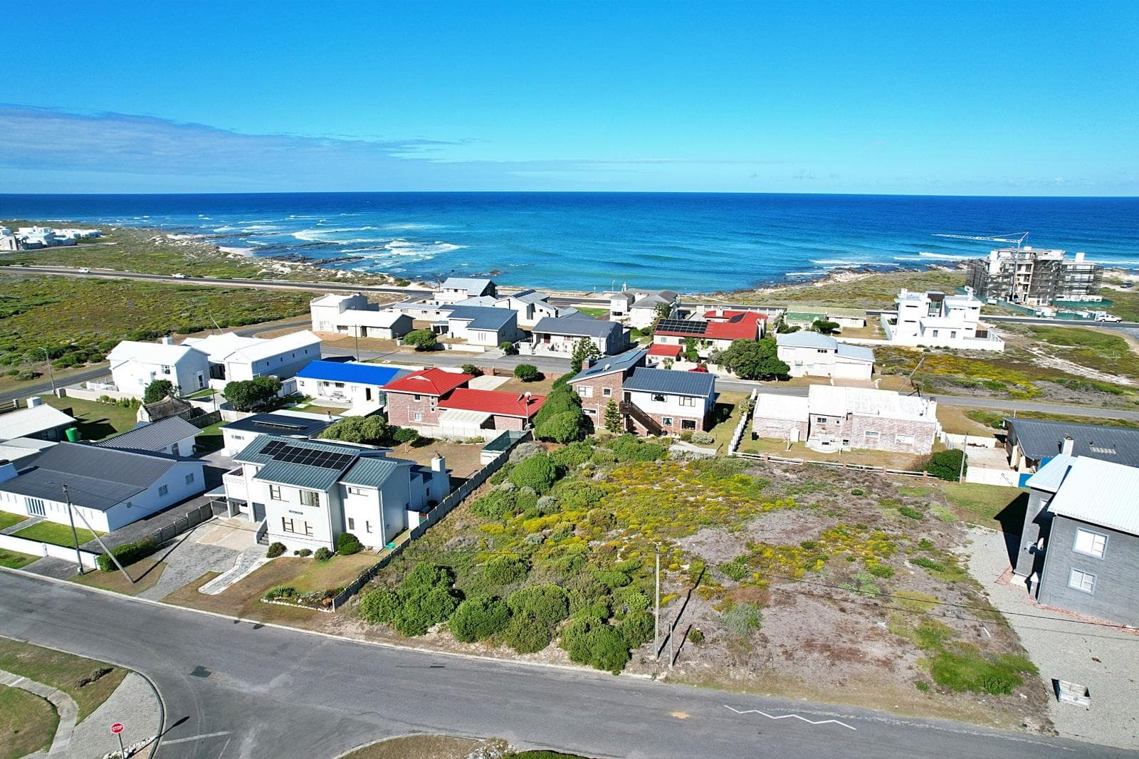 892 m² Land available in Struisbaai