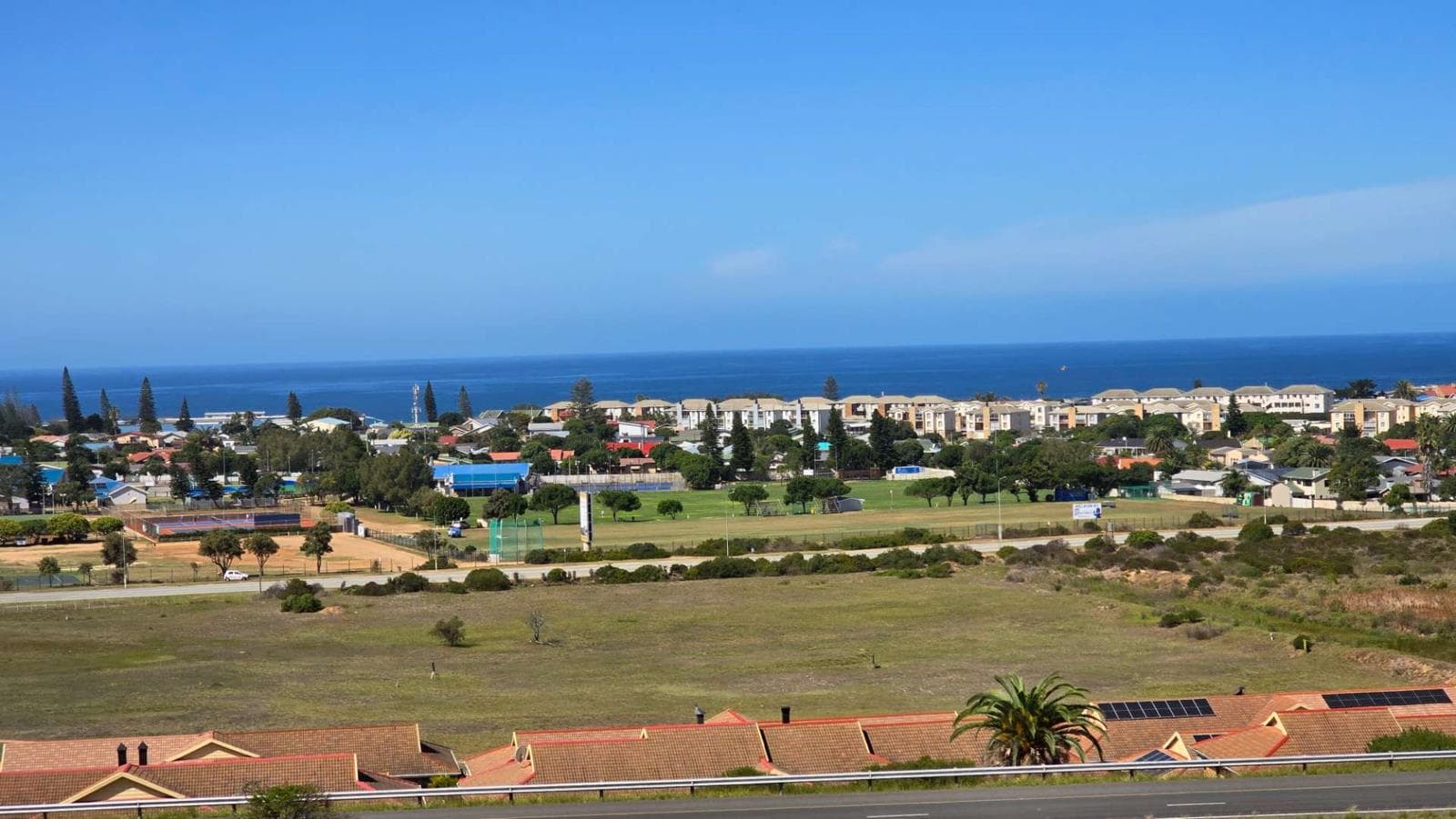 1 609 m² Land available in Hartenbos Heuwels