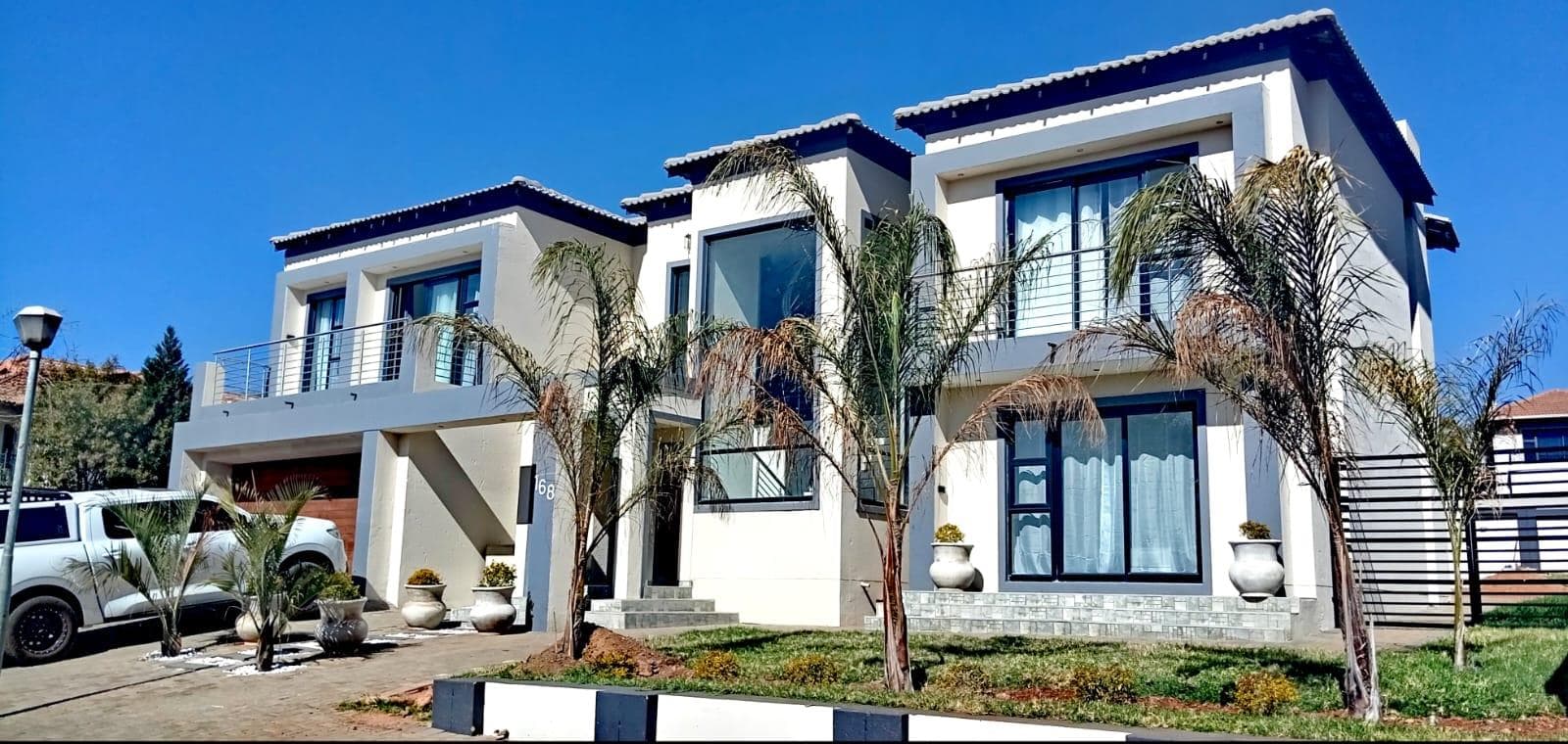 5 Bedroom House in Xanadu