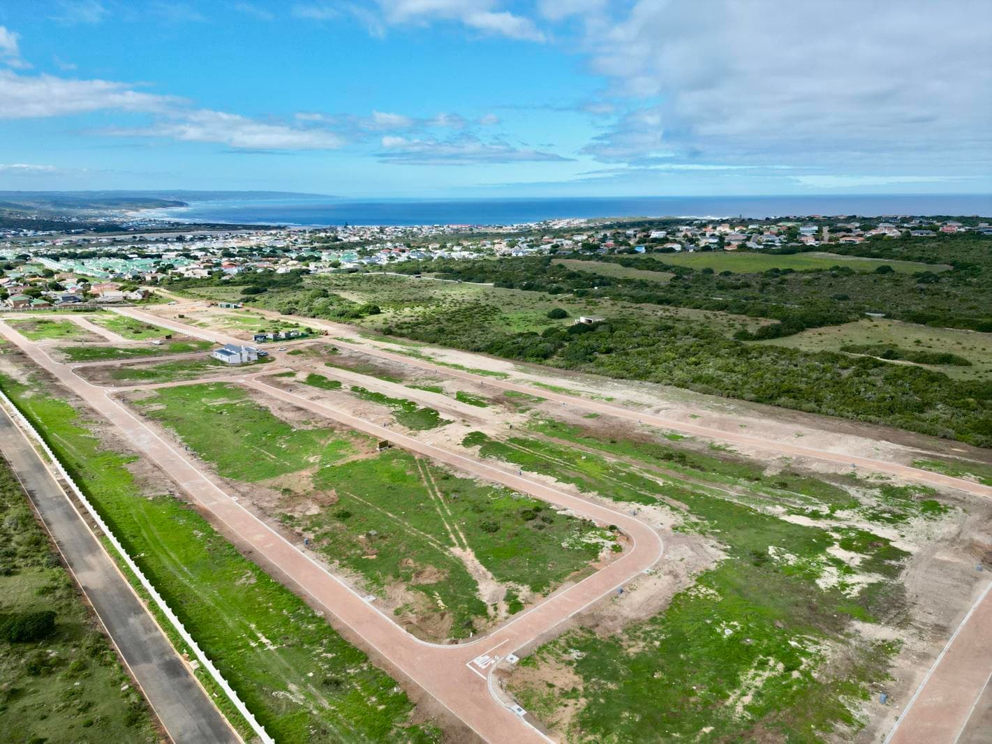 330 m² Land available in Stilbaai Wes
