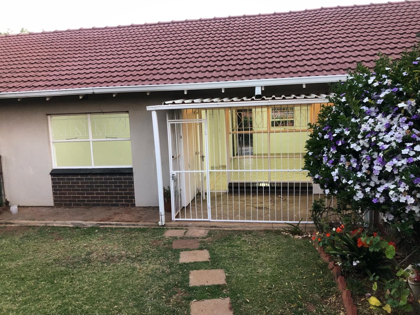1 Bedroom Simplex in Wannenburghoogte