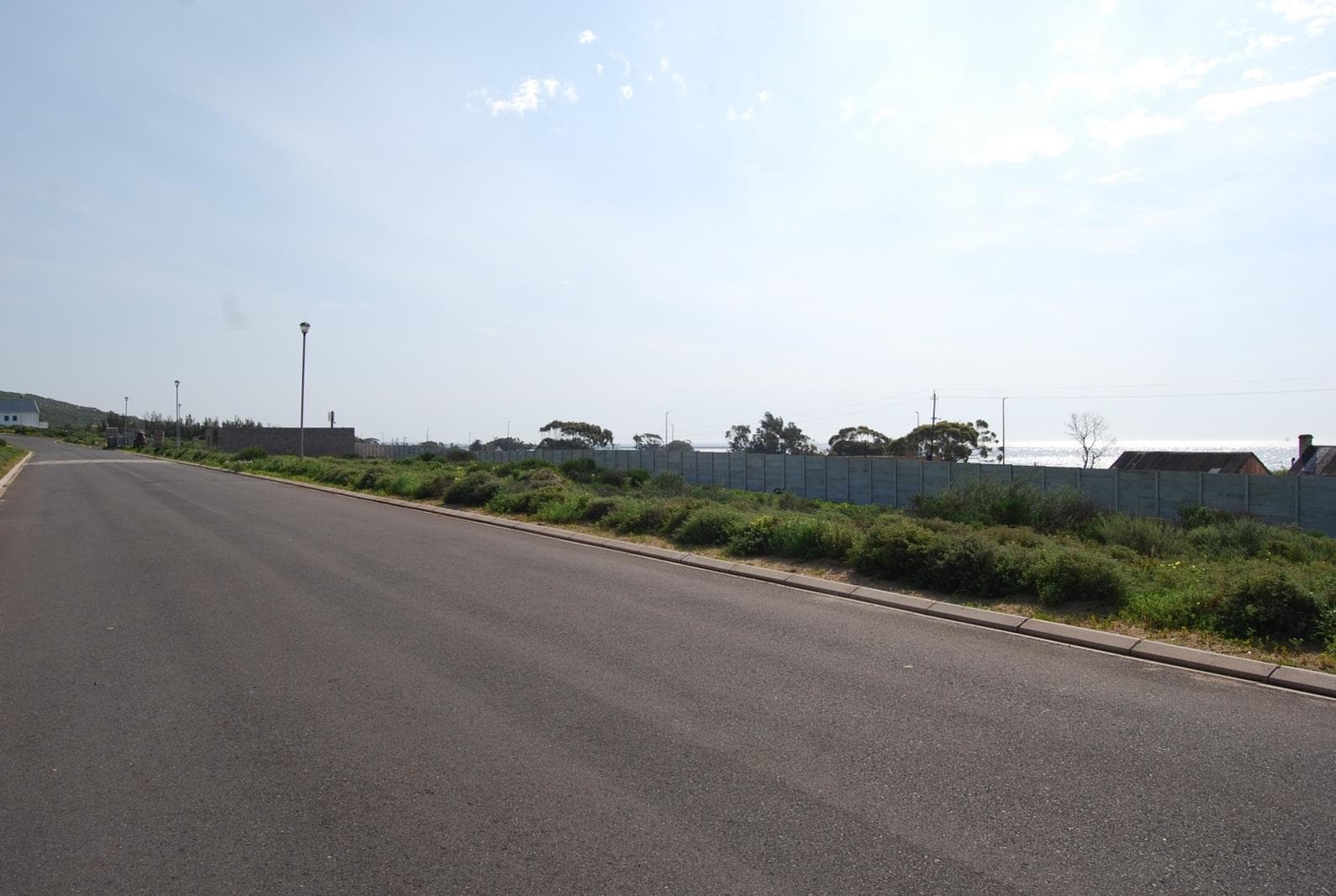 443 m² Land available in St Helena Views