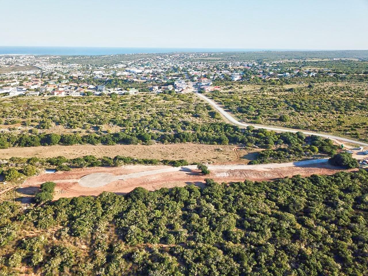 675 m² Land available in Stilbaai Wes