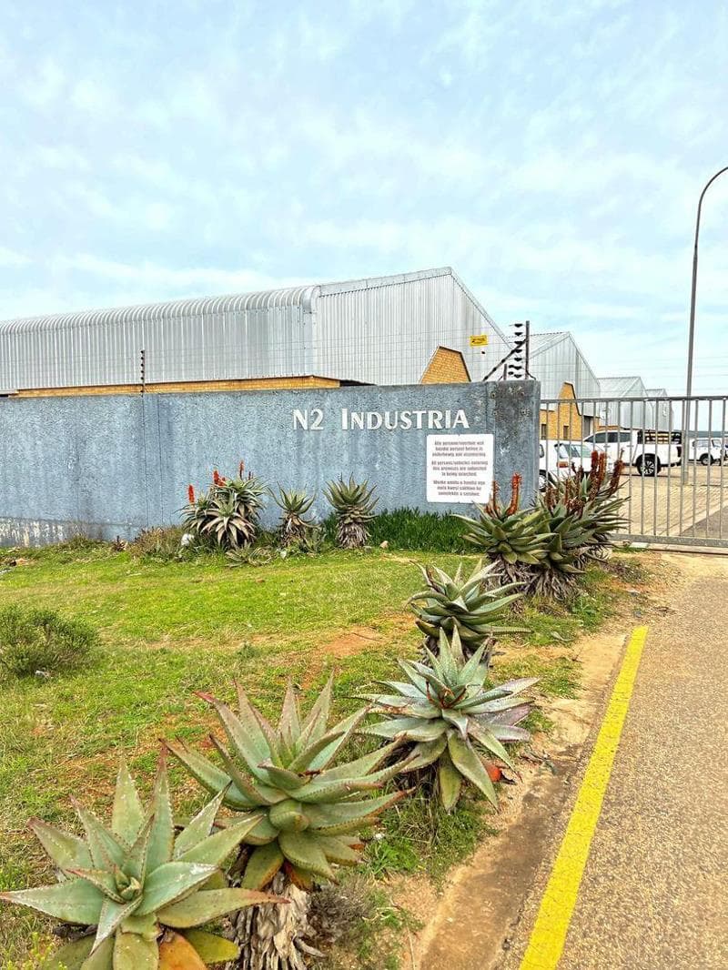 1 200 m² Land available in Mossel Bay Central