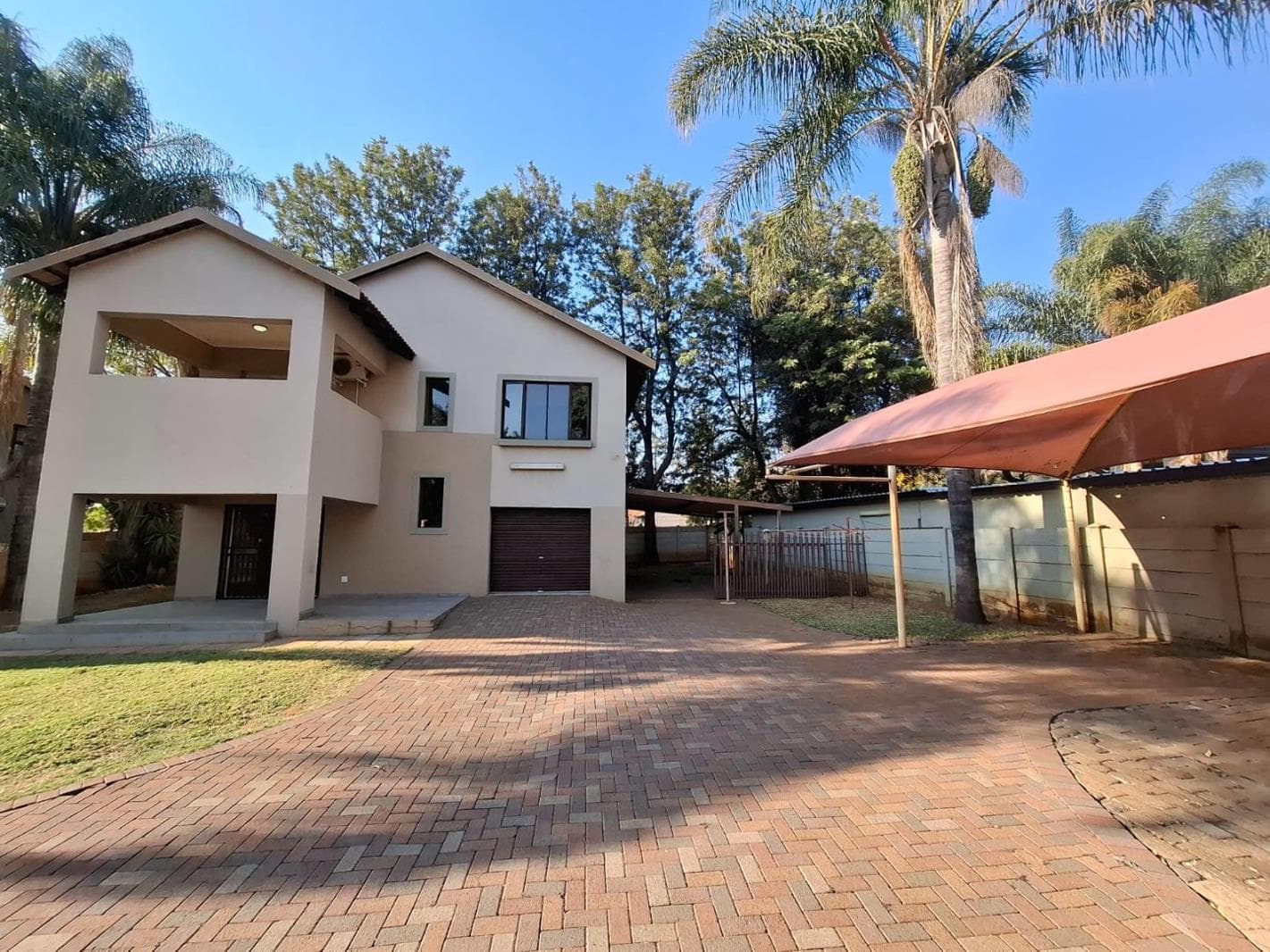 3 Bedroom Townhouse in Waterval East