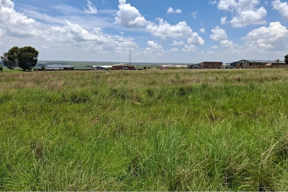 1.4 ha Land available in Middelburg Central