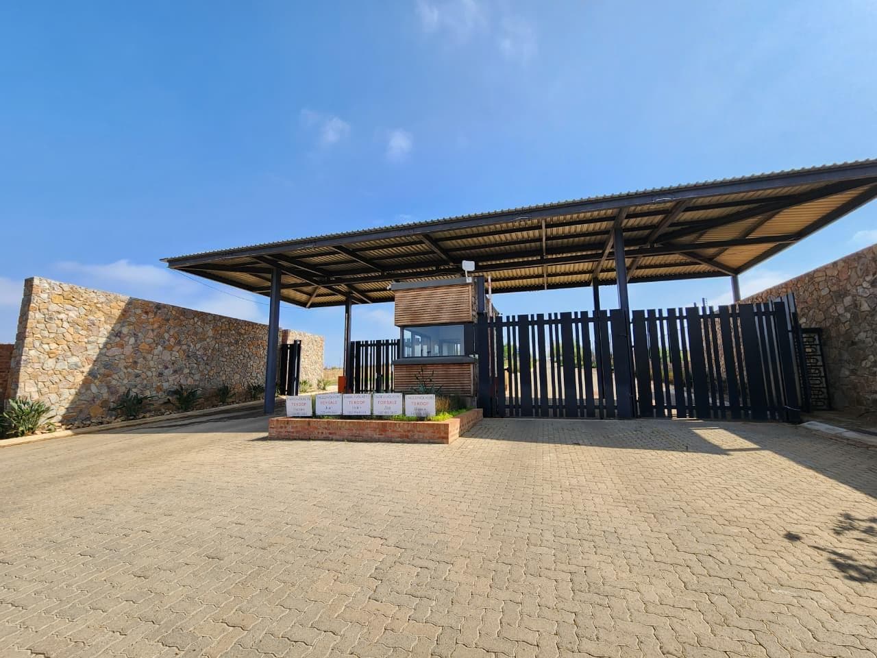 472 m² Land available in Potchefstroom Central