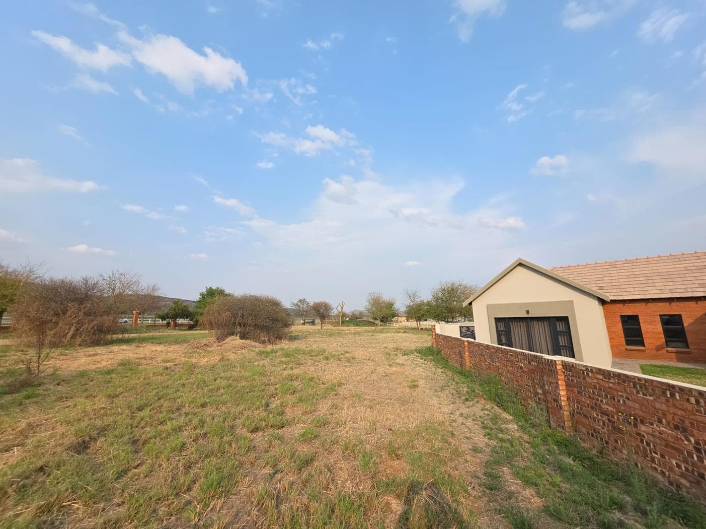 1 319 m² Land available in Meerhof