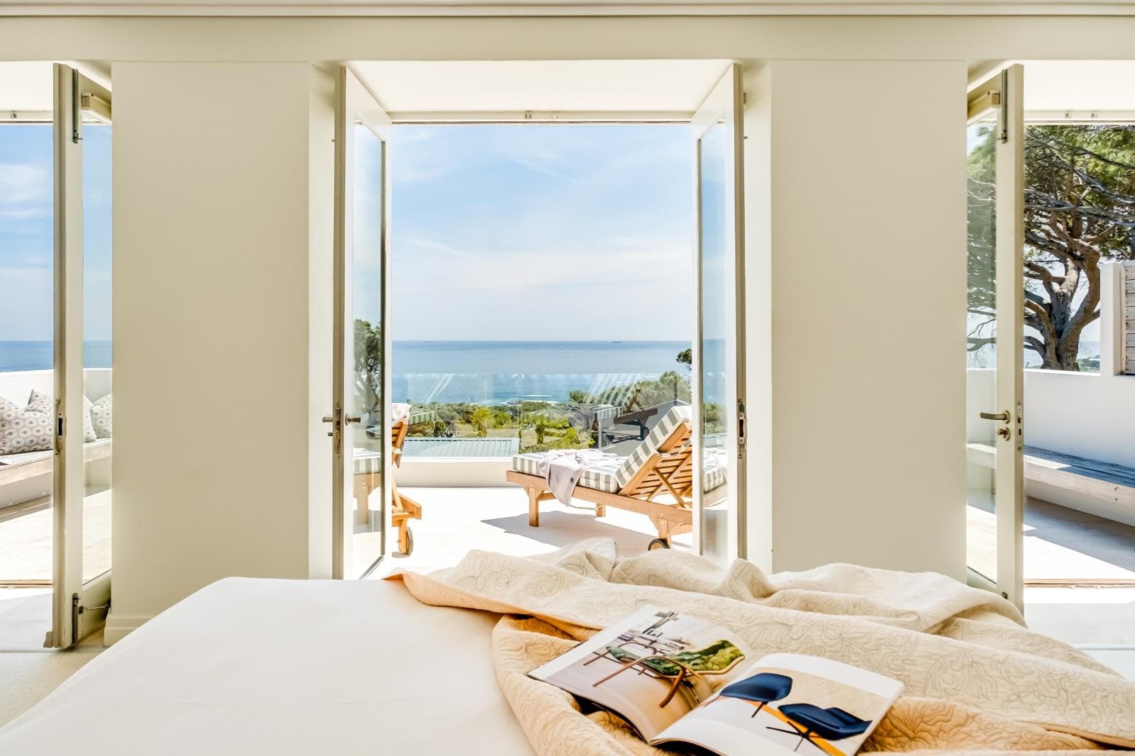 5 Bedroom House in Camps Bay