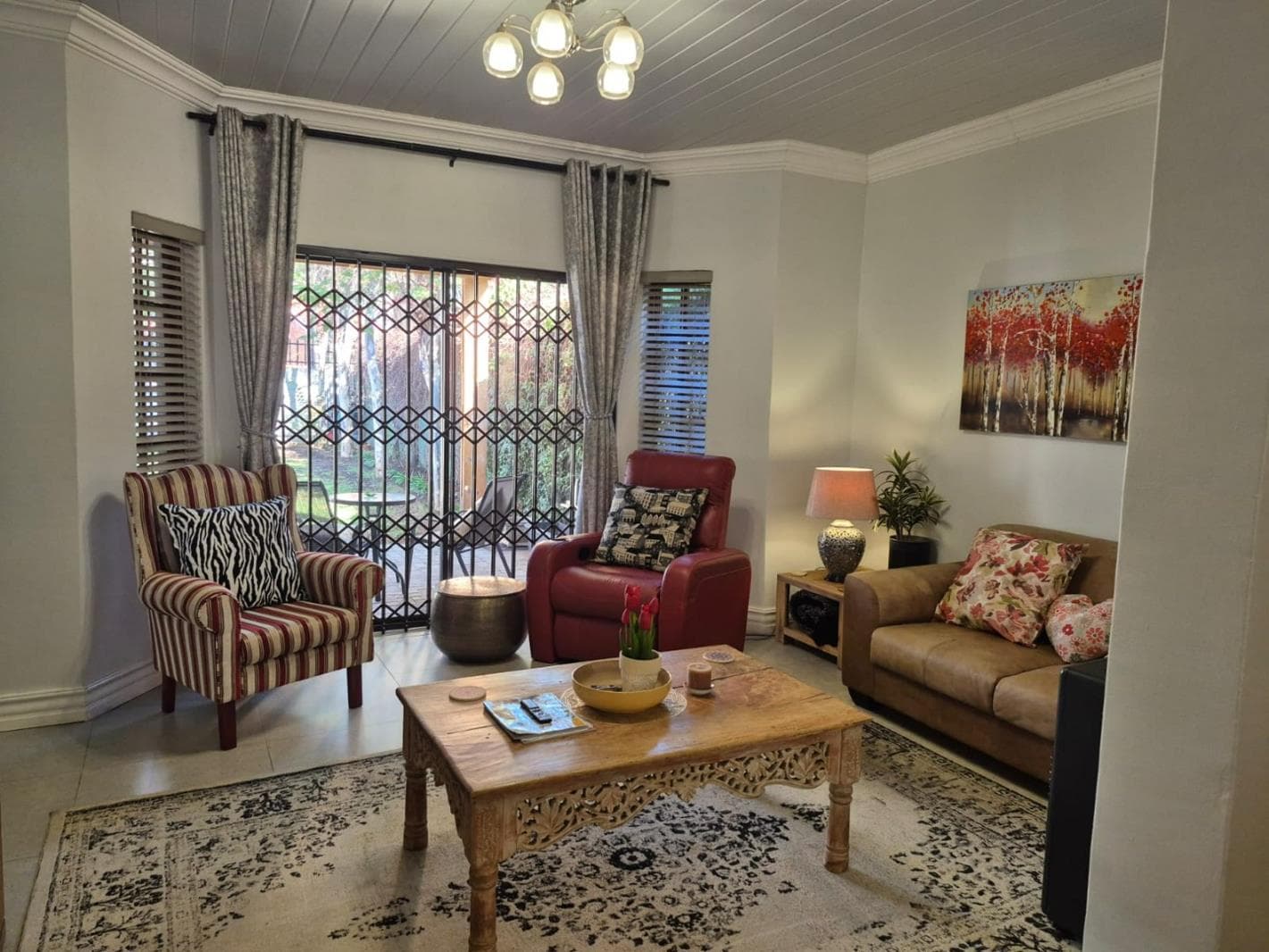 3 Bedroom House in Memorial Road Area