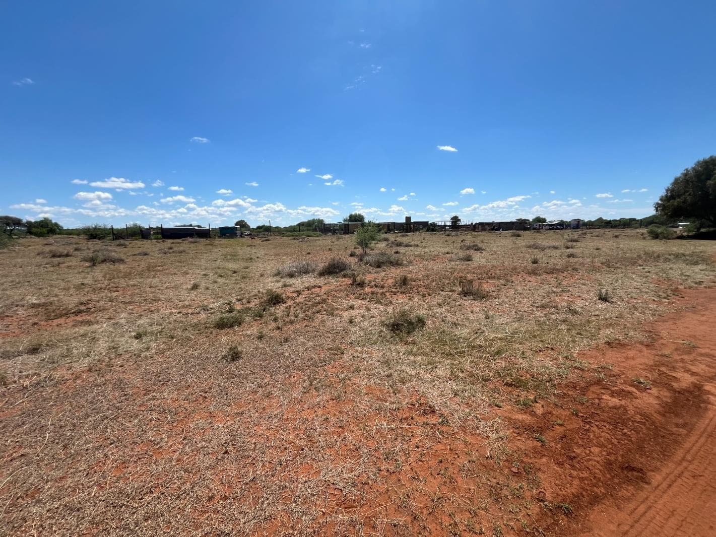3 500 m² Land available in South Ridge