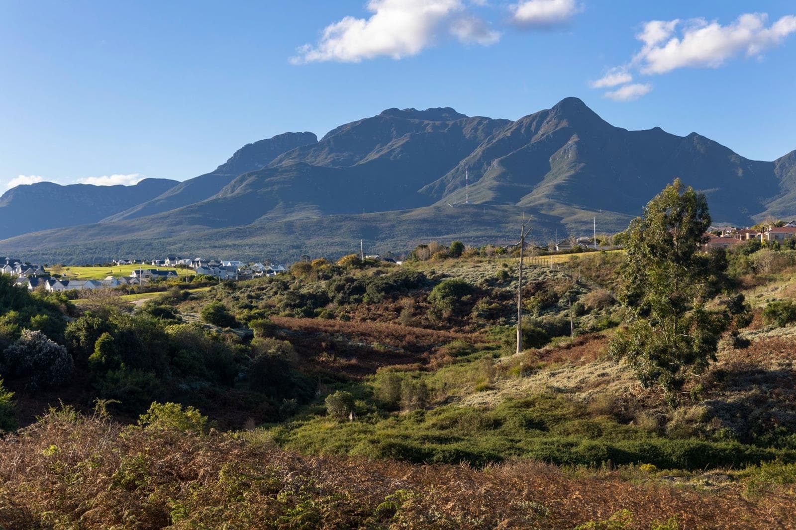 910 m² Land available in Kingswood Golf Estate