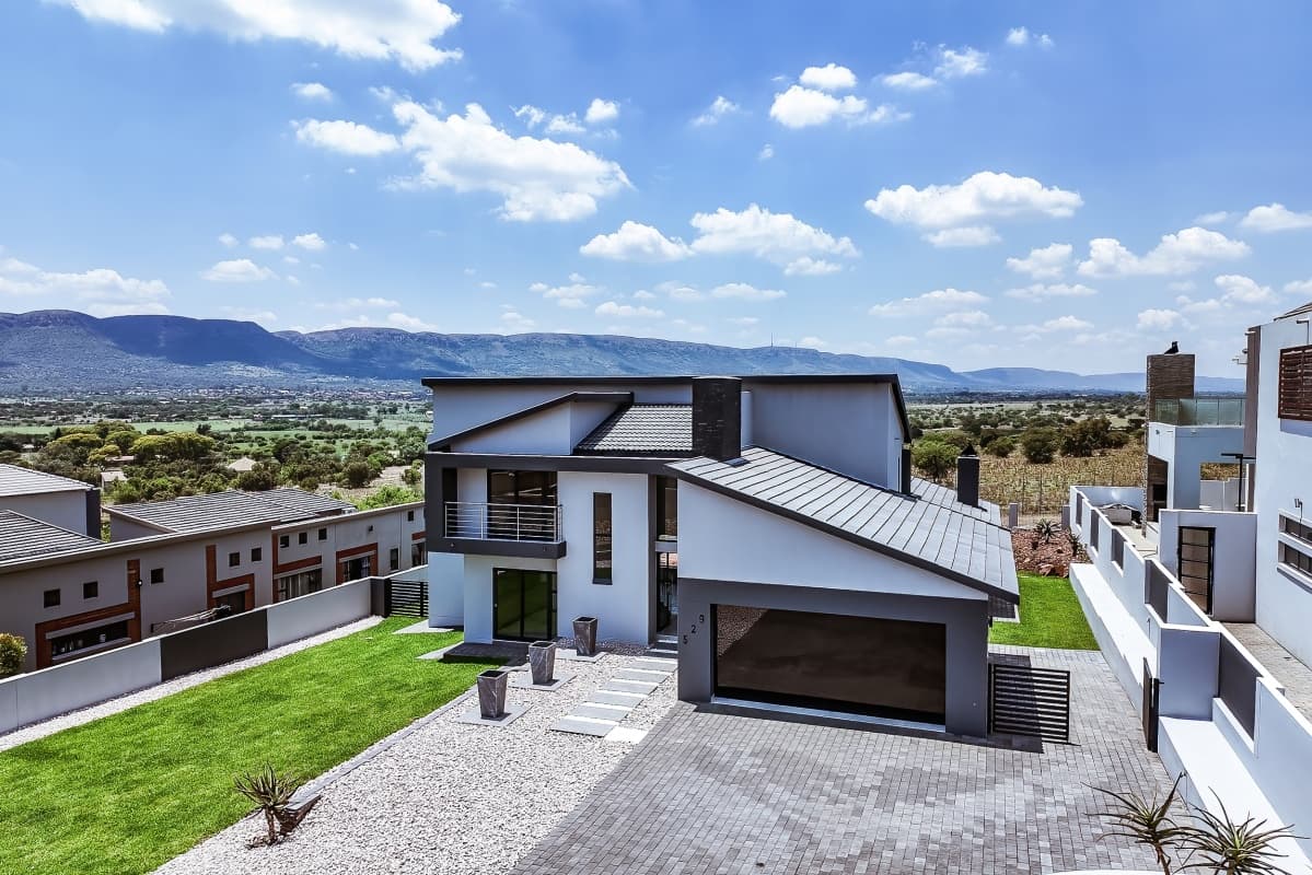 4 Bedroom House in Xanadu Eco Park