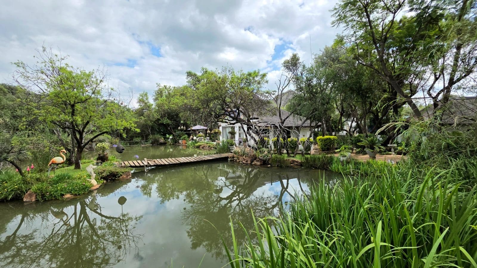 9 Bedroom House in Hartbeespoort Dam