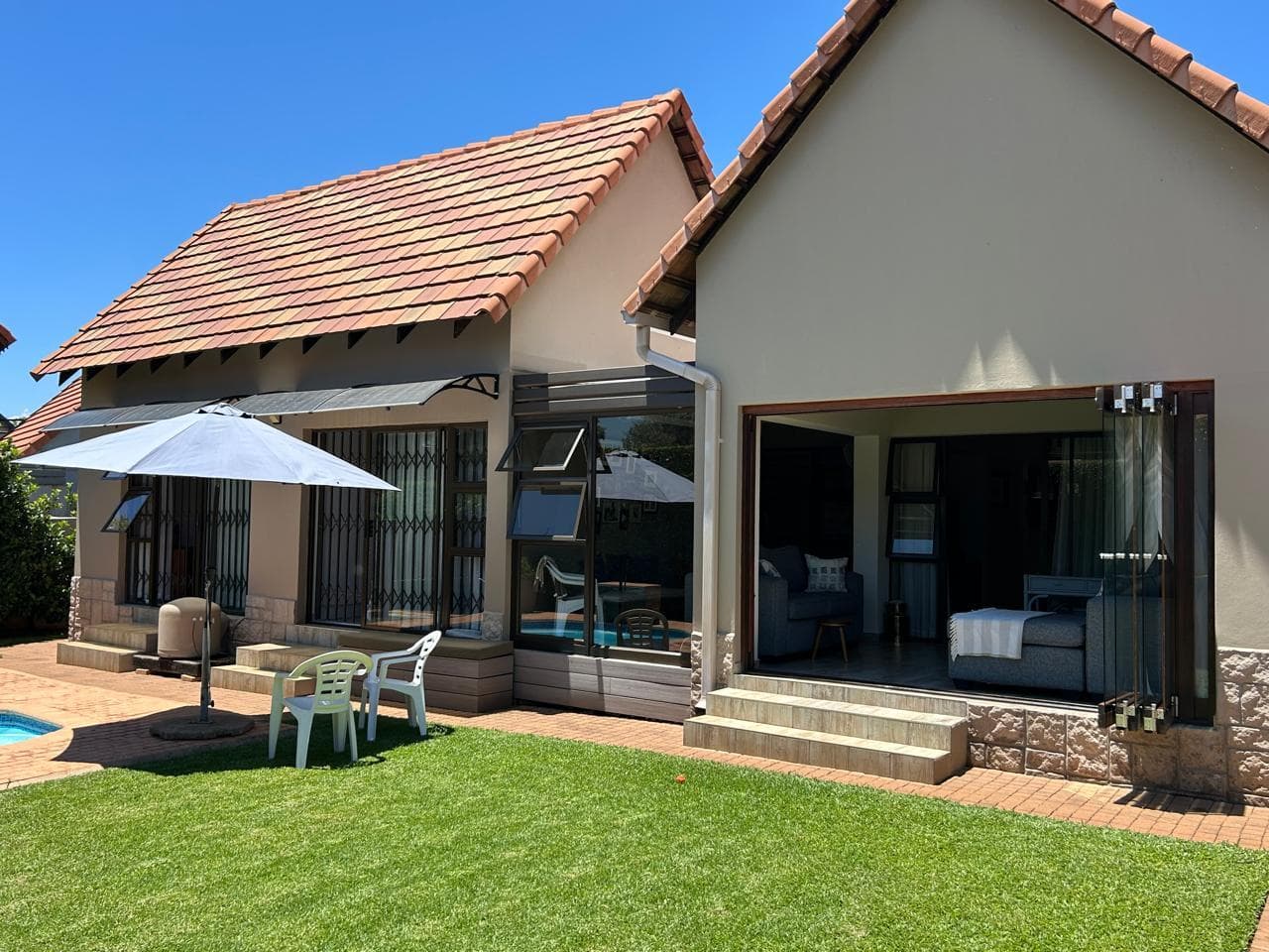 2 Bedroom House in Leloko