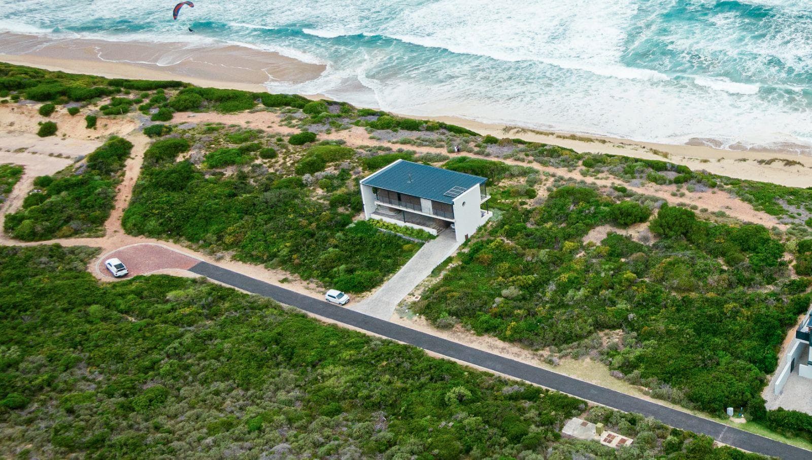 1 447 m² Land available in Dana Bay