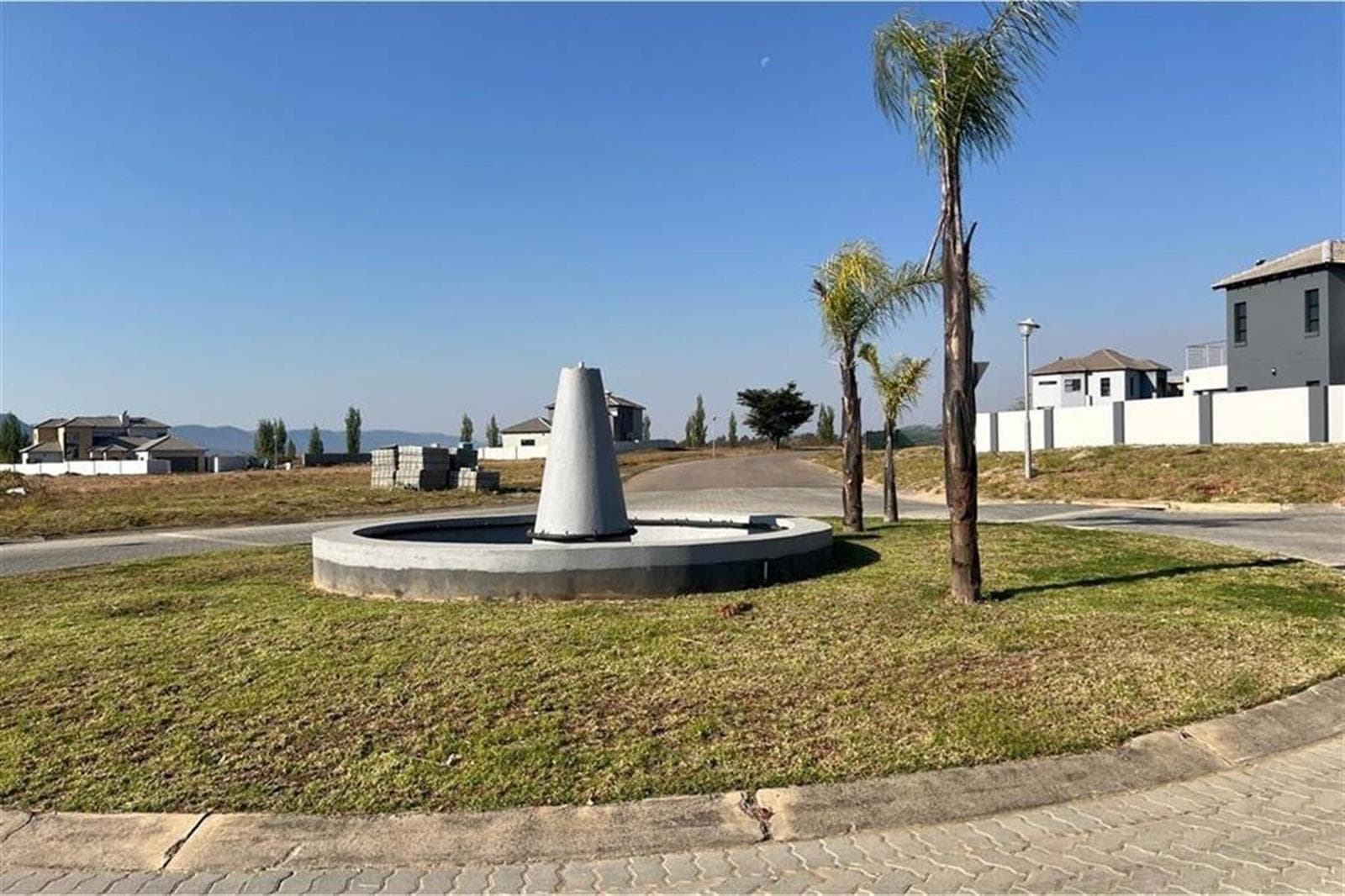 707 m² Land available in Everglades Estate