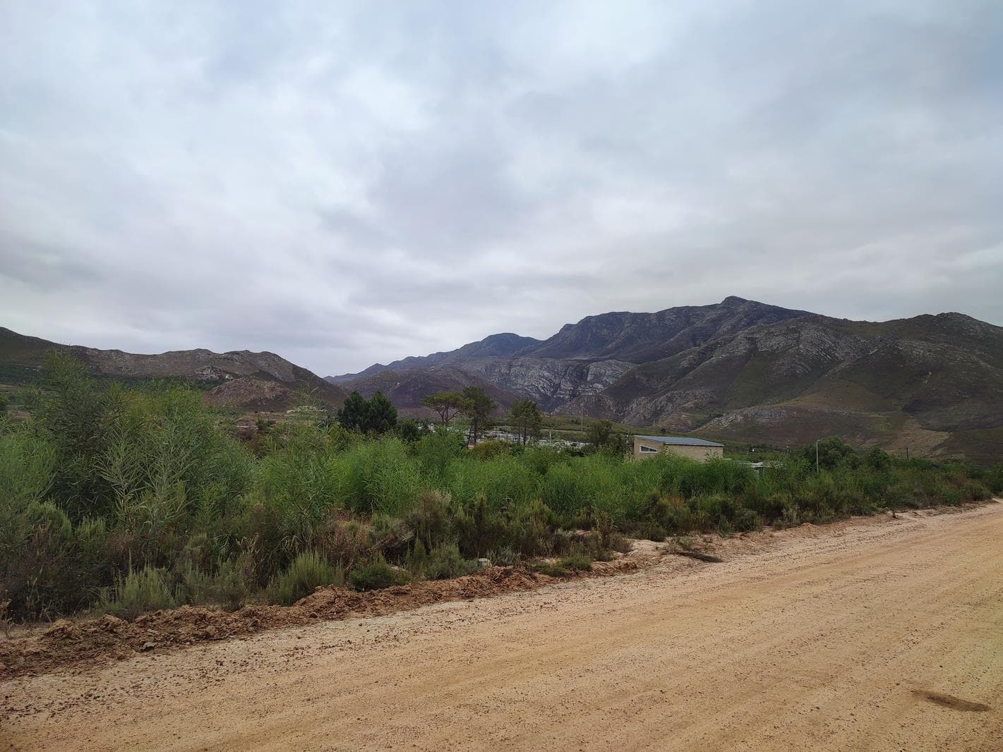 595 m² Land available in Botrivier