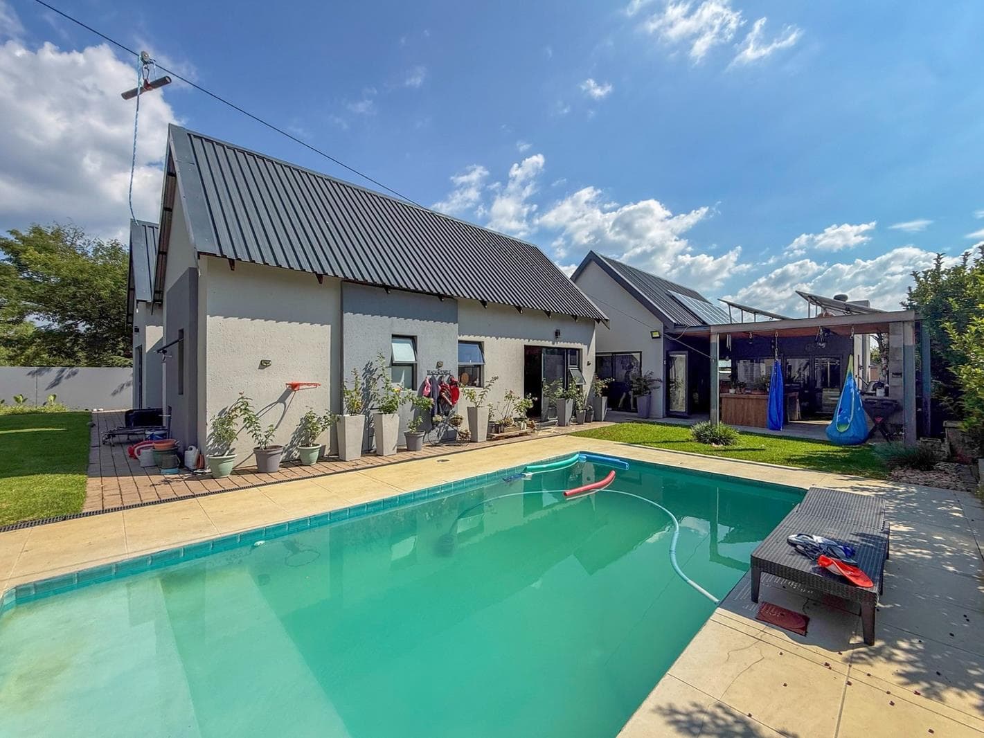 3 Bedroom House in Leloko