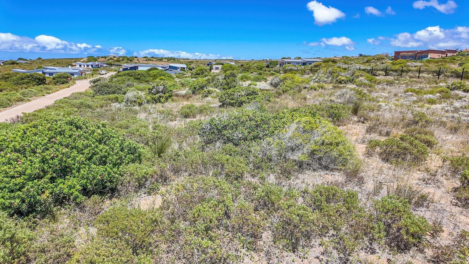 770 m² Land available in Stilbaai Wes