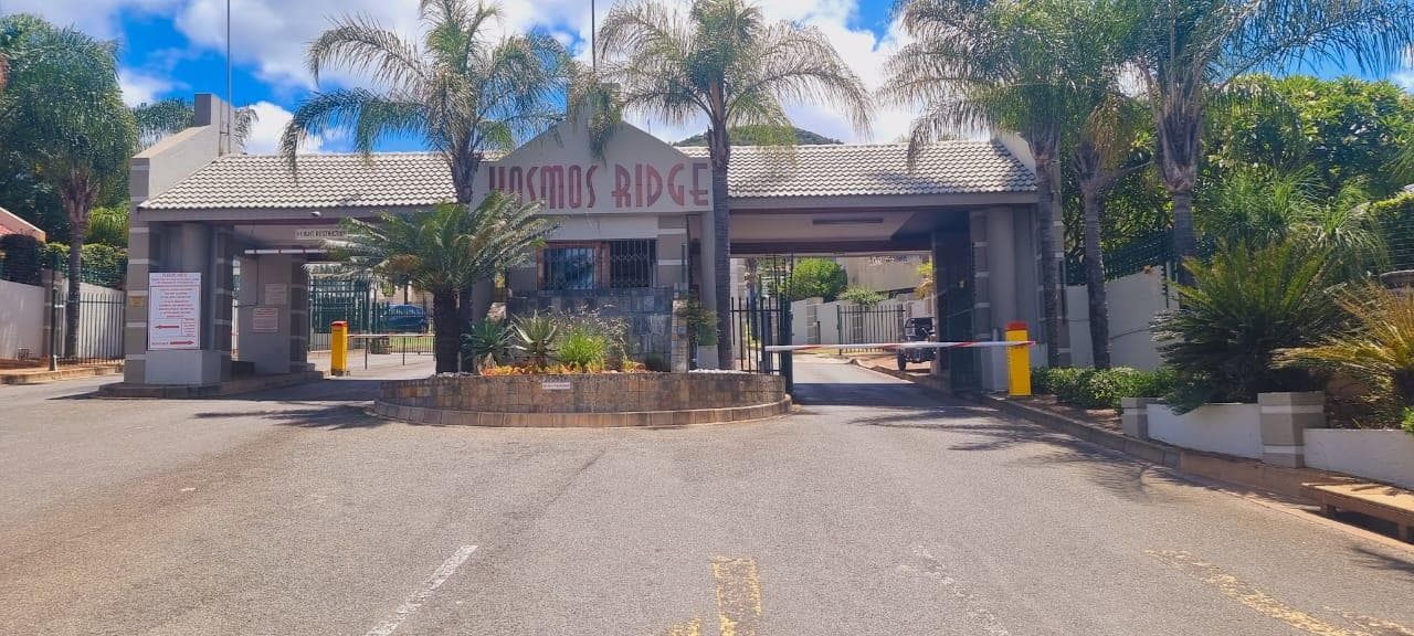 571 m² Land available in Kosmos Ridge