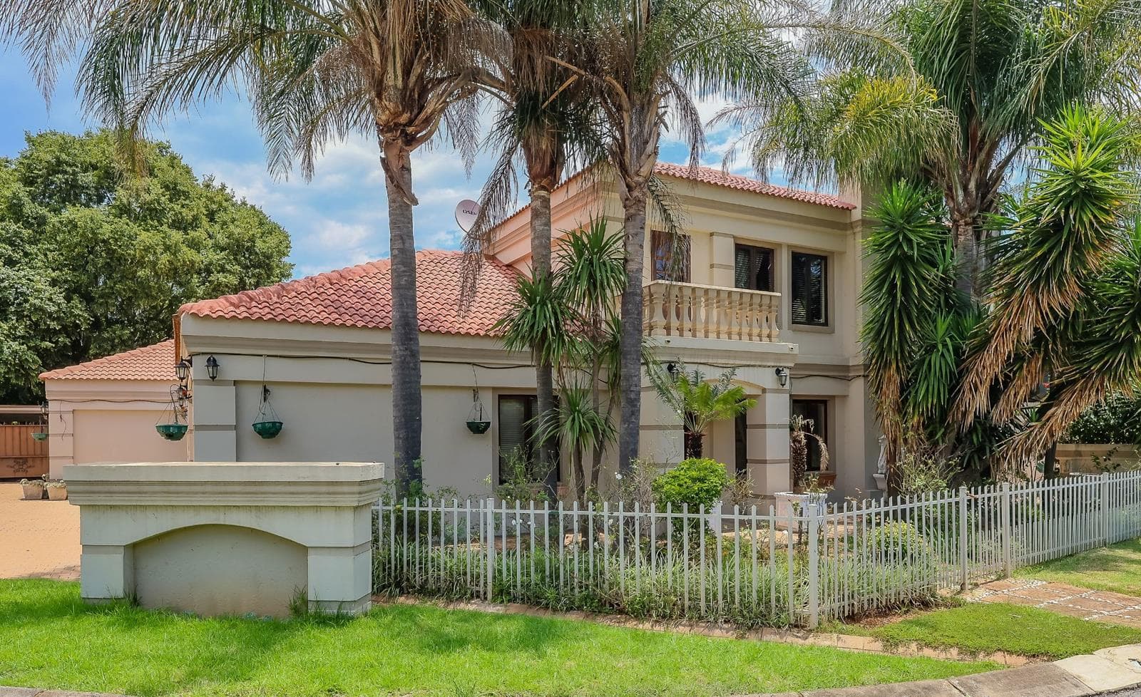 3 Bedroom House in Westlake Estate