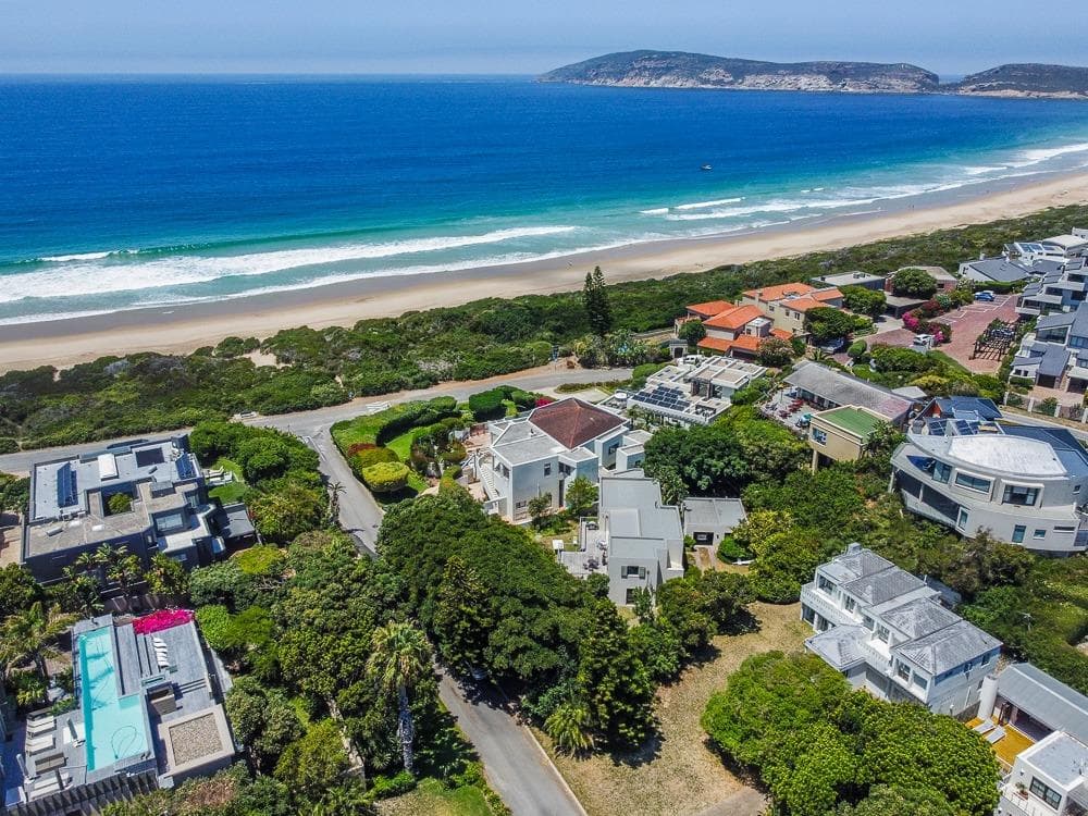 Property for sale in Seaside Longships