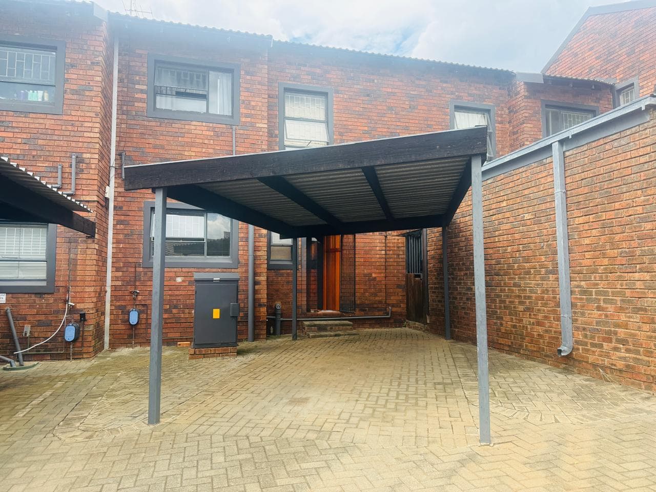 Property to rent in Langenhoven Park