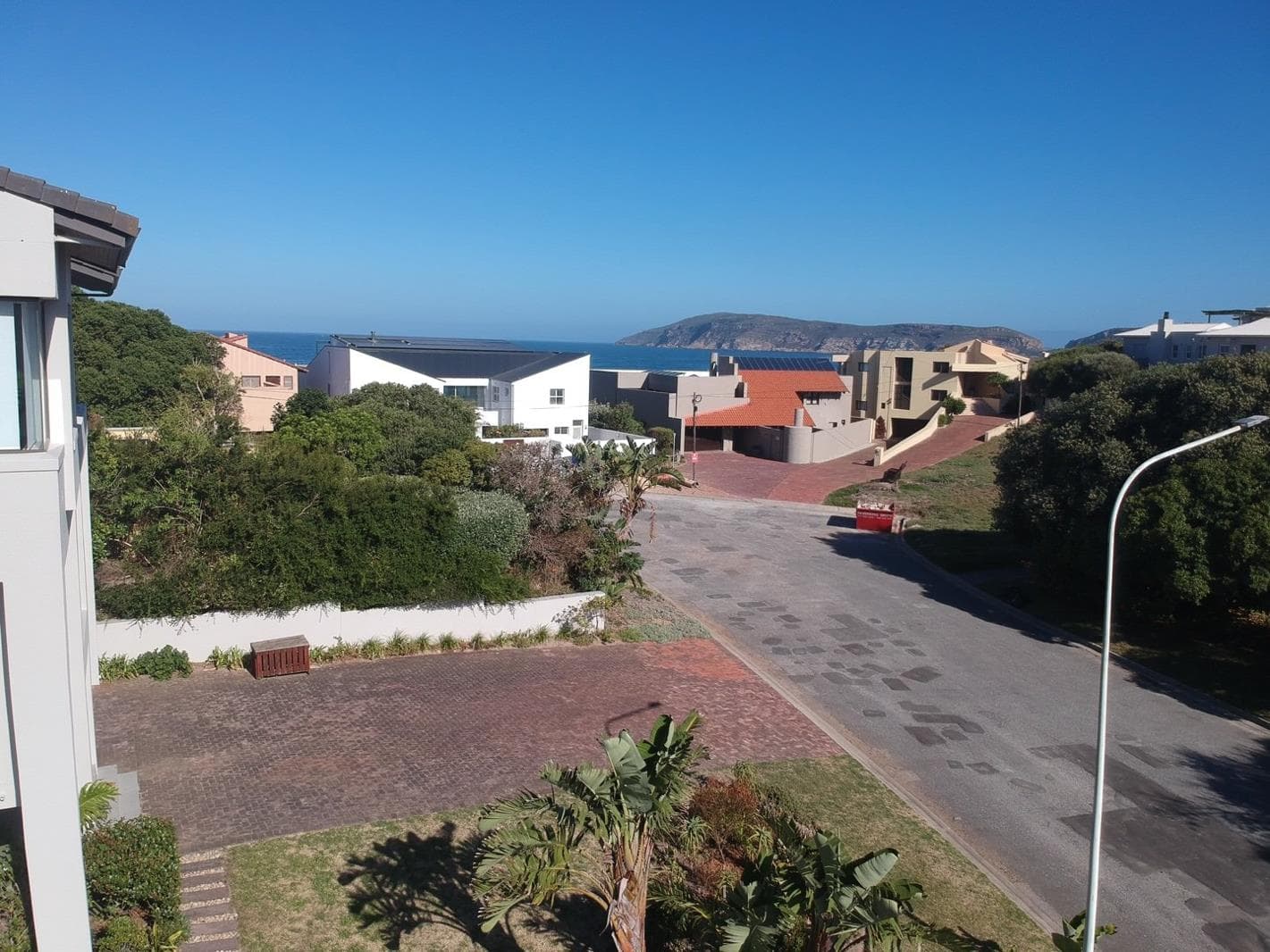 577 m² Land available in Plettenberg Bay Central