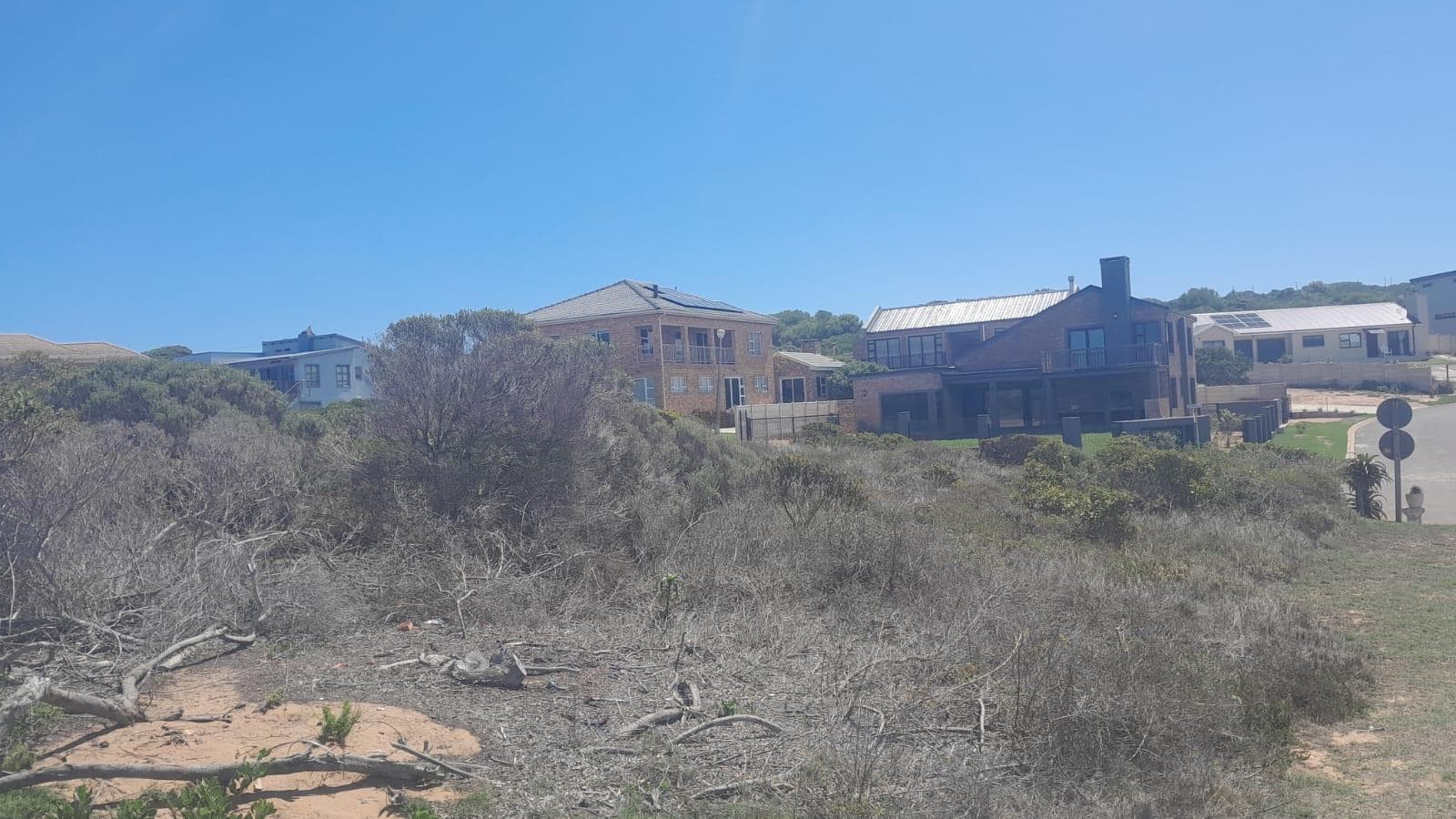 707 m² Land available in Jongensfontein