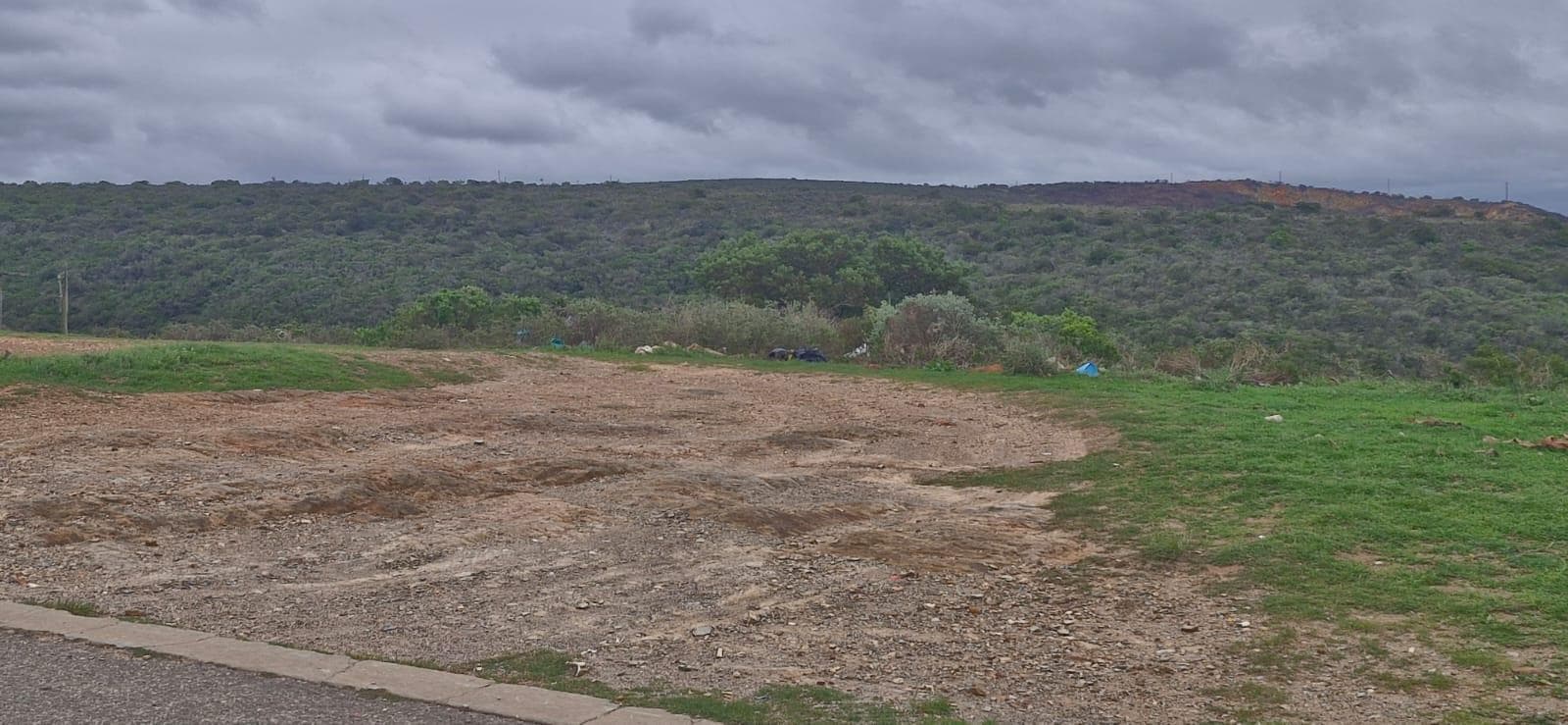 270 m² Land available in Kwanonqaba