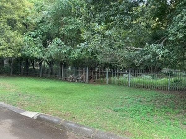 586 m² Land available in Westlake Estate